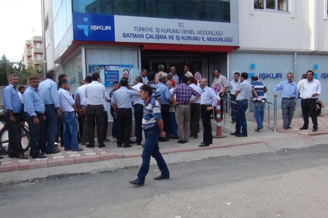 Rêjeya bêkarîyê di meha nîsanê de kêm bû