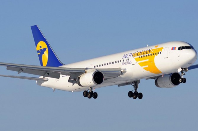 İstanbul-Ulan Batur seferini yapan uçakta ikiz çocuk dünyaya geldi