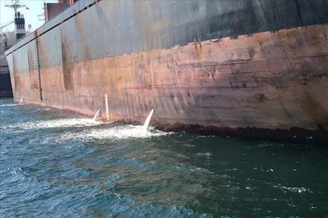 Gemilerden kaynaklı atıklar sıkı takip altına alındı