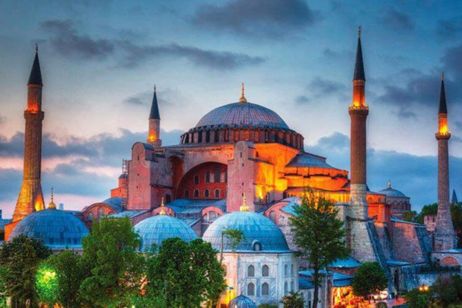 Bakan Soylu'dan Ayasofya Camii paylaşımı