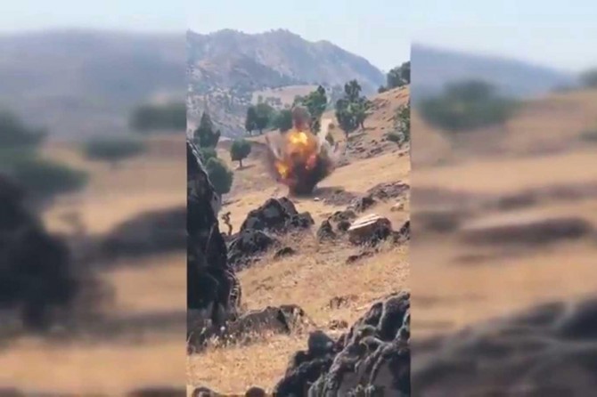 Hakkâri'de PKK'nin yola tuzakladığı EYP imha edildi
