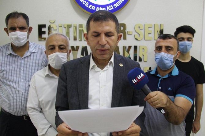 Eğitim Bir-Sen: 15 Temmuz’da verilen mücadele bağımsızlığımızın destanıdır