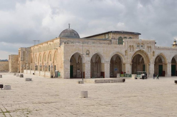 Hamas: Any israeli step against Aqsa will ignite a war