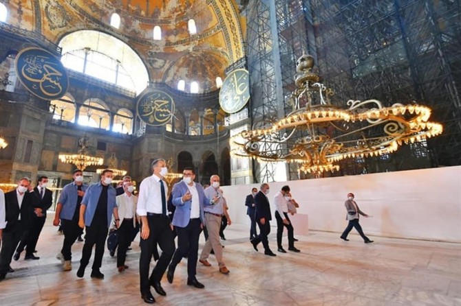 Vali Yerlikaya: “Ayasofya Camii’nin ibadete açılması için hazırlıklarımız devam ediyor”