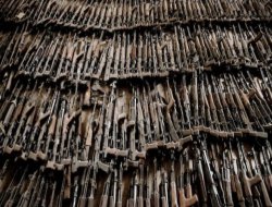 Los Angeles Times: Özgür Suriye Ordusu'na silah akışı azalışta