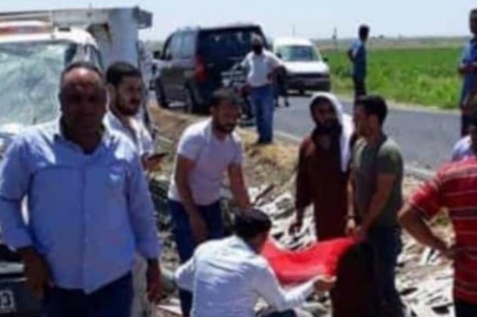 Viranşehir'de mermer yüklü pikap devrildi: 1 ölü