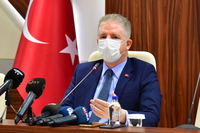 Gaziantep Valisi Gül, vatandaşları Covid-19 kurallarına karşı uyardı