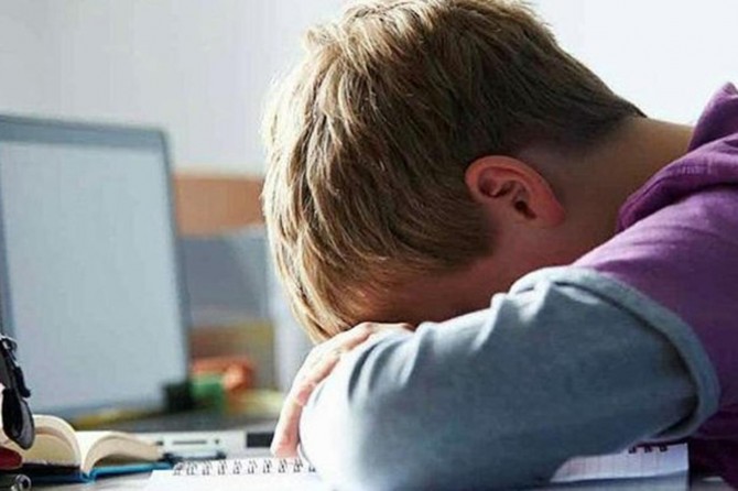 Çocuğunuz sosyal medya hesaplarını kapatıyorsa siber zorbalığa uğruyor olabilir!