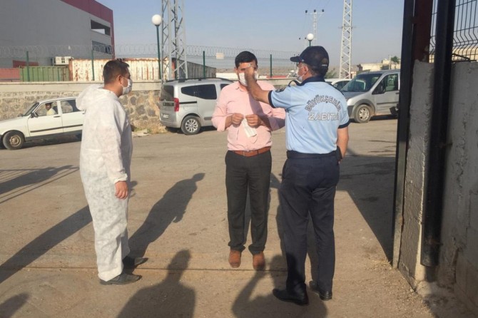 ​Gaziantep'te kurban satış alanlarında Covid-19'a karşı önlemler artırıldı