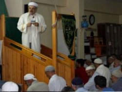 Diyarbakır'da camilerde Kürtçe hutbe