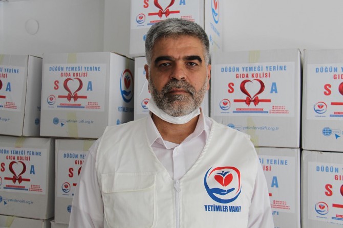 Düğün yemek masraflarını yetimlere bağışladılar