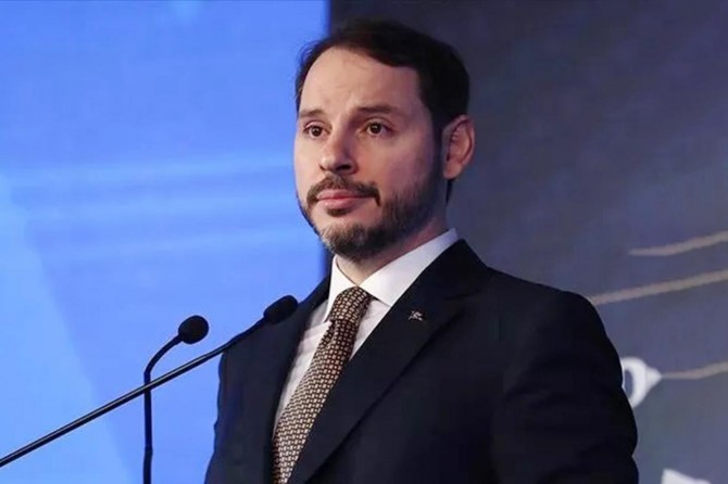 Bakan Albayrak: "Kredi borçlarını 3 ay erteliyoruz"