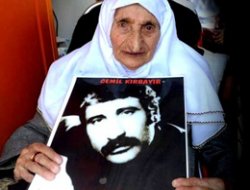 Pîra Berfo Wefat Kir