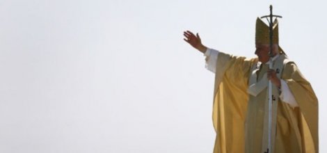 Papa İğrenç ilişkiler yüzünden istfa etmek zorunda kaldı!