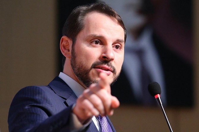 Bakan Albayrak’tan Halkbank açıklaması