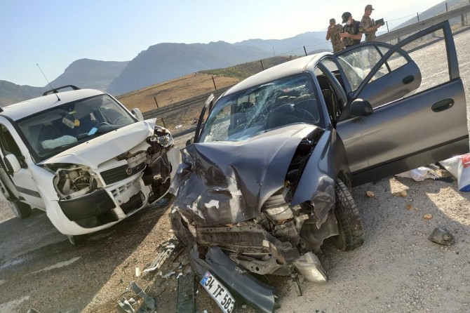 Du wesayît li hev qelibîn: 3 jê giran 6 kes birîndar bûn
