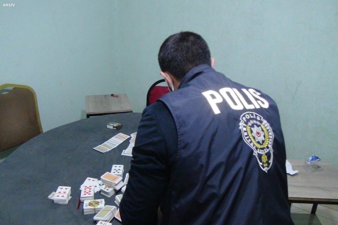 Eskişehir'de Covid-19 denetimlerinde 209 kişiye para cezası