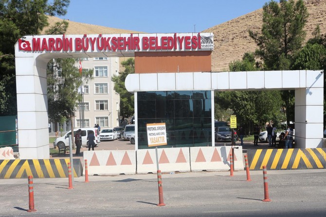 DEDAŞ Mardin İl Müdürü Mehmet Bulut, Büyükşehir’deki usulsüzlük soruşturmasında tutuklandı