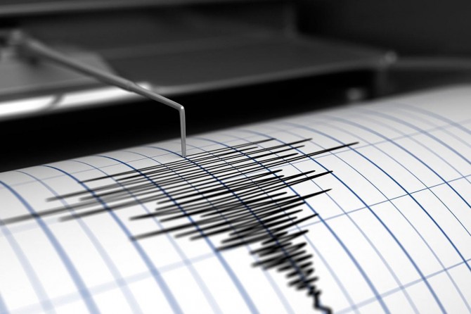 A 5.6 magnitude earthquake hits off Alaska