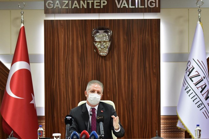 Gaziantep Valisi Gül, Covid-19 süreciyle ilgili bilgi verdi