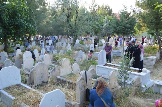 Siirt'te toplu bayramlaşma ve mezarlık ziyaretleri yasaklandı