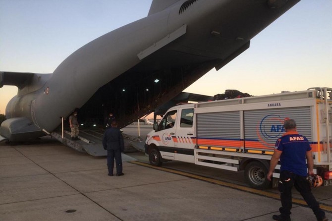 Turkey sends medical supplies, rescue team to Lebanon