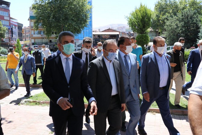 İçişleri Bakan Yardımcısı Çataklı, vaka sayılarının arttığı Malatya'da denetimlerde bulund