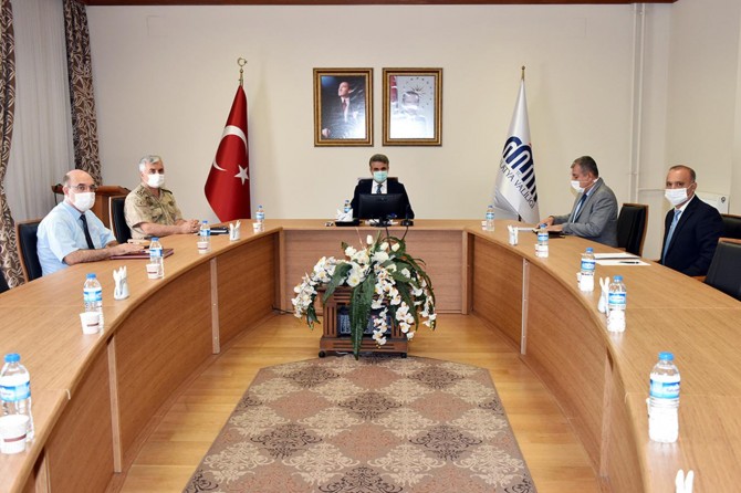 Malatya’da orman yangınları ile mücadele toplantısı düzenlendi