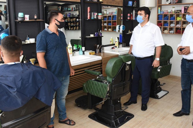 Hilvan'da Covid-19 salgınına karşı denetimler aralıksız sürdürülüyor