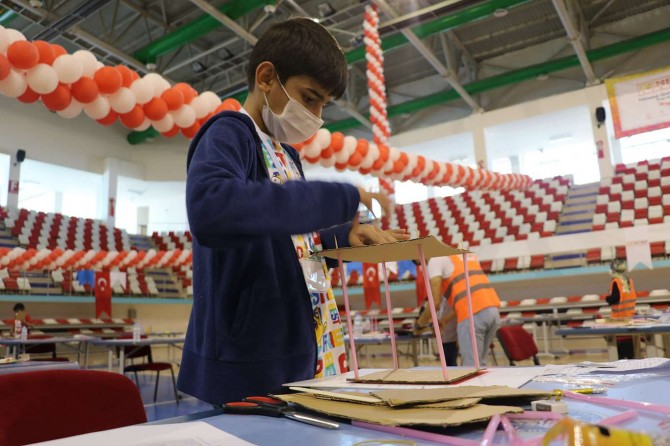 Ağrı’da Deneyap Teknoloji Atölyeleri Projesi kapsamında uygulama sınavı yapıldı