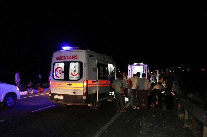 Elazığ’da iki otomobil çarpıştı: 6 yaralı