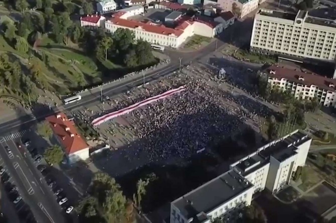 Massive anti-government protests take place in Belarus