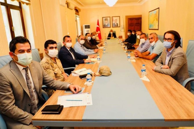 Erzincan'da vaka artışı nedeniyle acil olmayan ameliyatlar ertelendi