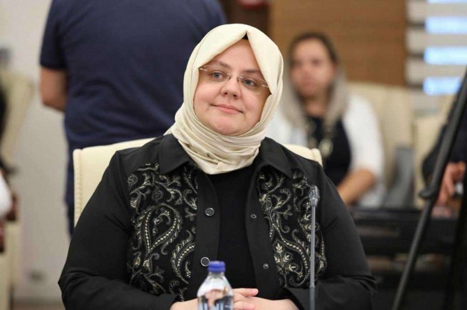 Aile Danışmanlığı hizmetine başvuru sayısı 13 bine ulaştı