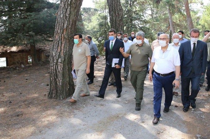 İzmir'de 65 yaş ve üstü vatandaşlara yönelik yeni tedbirler alındı