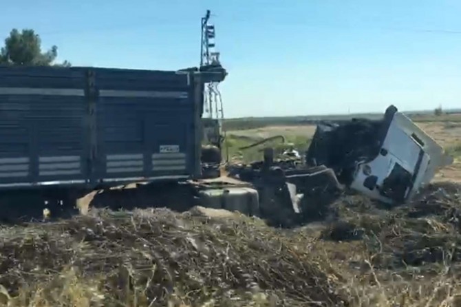 Ters yöne giren TIR şarampole yuvarlandı: 1 yaralı