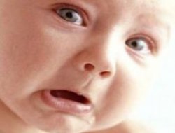 Bebeklerin ağlama nedenleri