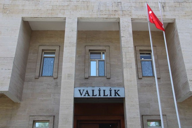 Diyarbakır’da 65 yaş üstüne sokağa çıkma kısıtlaması getirildi