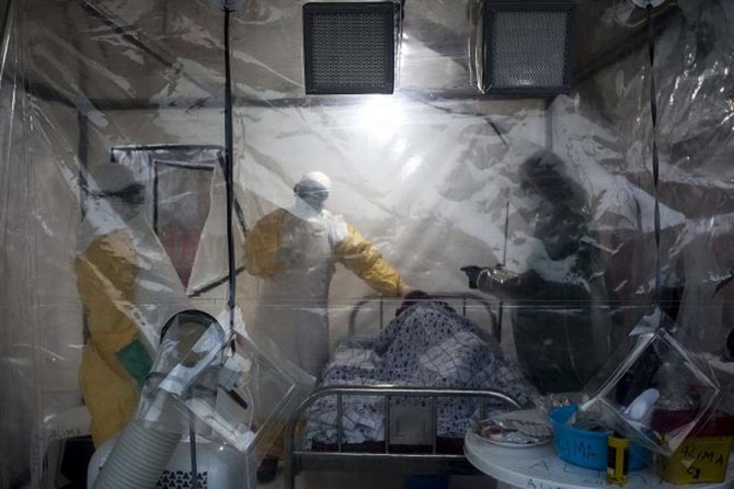 WHO: Ebola outbreak in western Congo reaches 100 cases