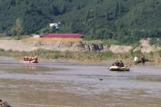AFAD: Giresun'da arama-kurtarma çalışmaları devam ediyor