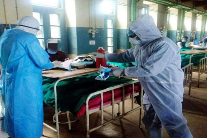 Hindistan'da bir günde rekor düzeyde Coronavirus vakası görüldü