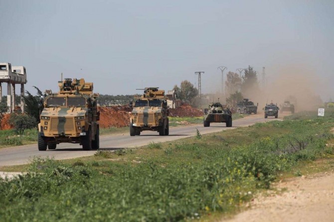Li Îdlîbê êrîş li dewrîyeya hevpar a Tirkîye-Rûsyayê hat kirin