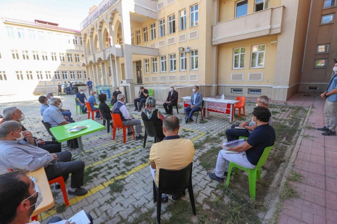 Kaymakam Aslan’ın mahalle ziyaretleri devam ediyor