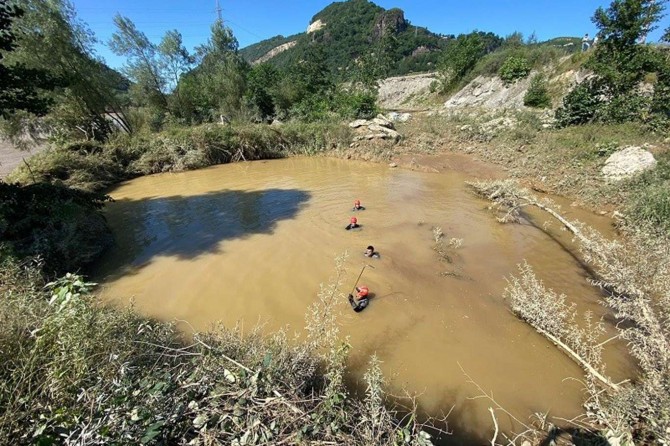 Giresun'da kayıp 7 vatandaşı arama çalışmaları devam ediyor