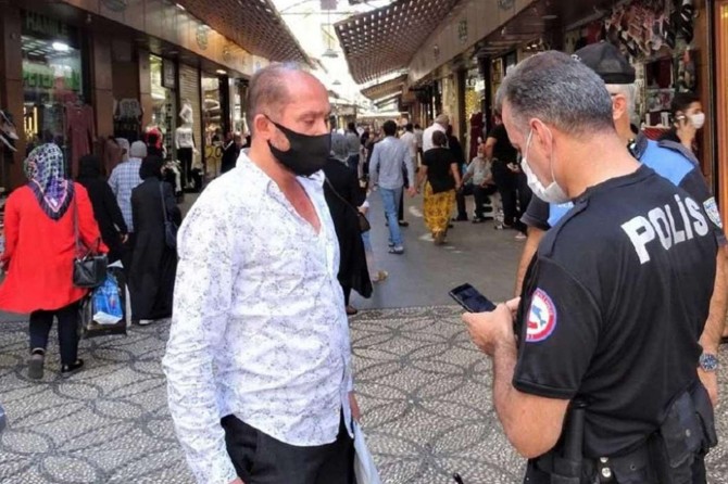 Covid-19 tedbirlerine uymayan 2 bin 88 kişiye idari işlem uygulandı