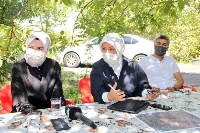 Yeşilyurt'ta 70 yıldır tapu sorunu yaşayan mahallenin sorunu çözüldü