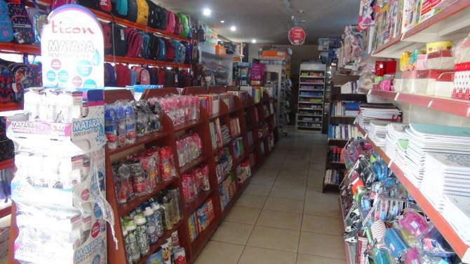 Adıyamanlı kırtasiyeciler kırtasiye ürünlerinin büyük marketlerde satılmasını istemiyor