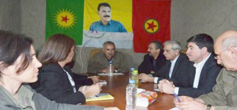 BDP ve DTK heyeti Karayılan'la görüşecek