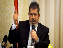 Mursi: Baskınlar devam edecek