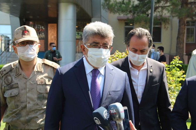 Van Valisi Bilmez: "Yoğun bakımda yatan hasta sayımızda artış var"